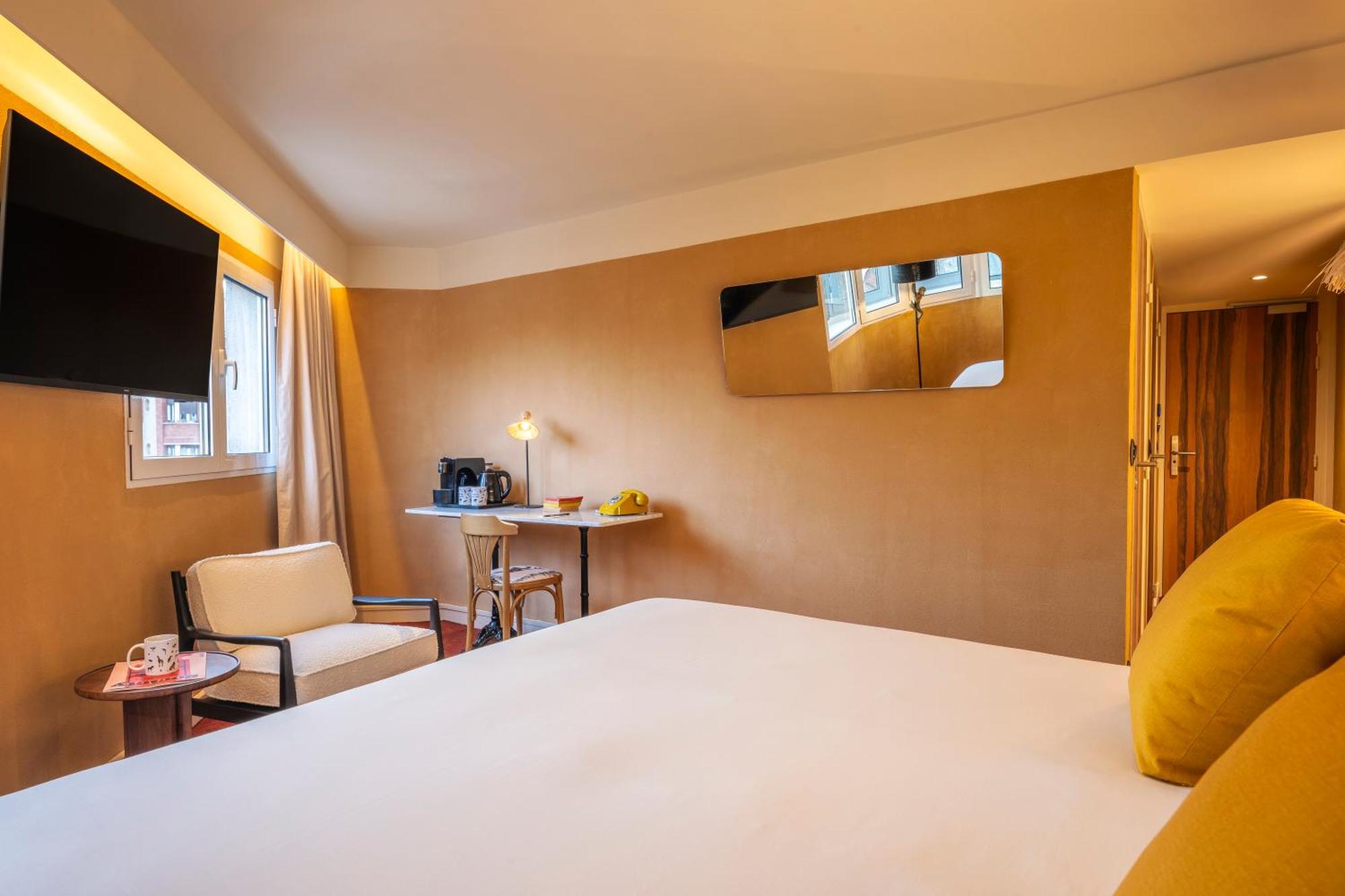 Kopster Hotel Paris Porte De Versailles Bagian luar foto